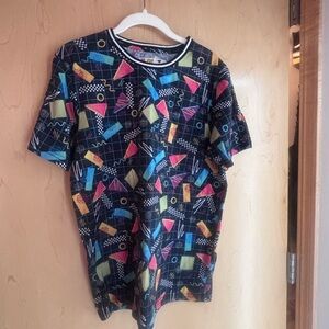 Geometric Pattern Short Sleeve Tee